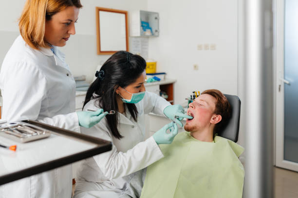 Best Dentist for Severe Toothache  in Coushatta, LA